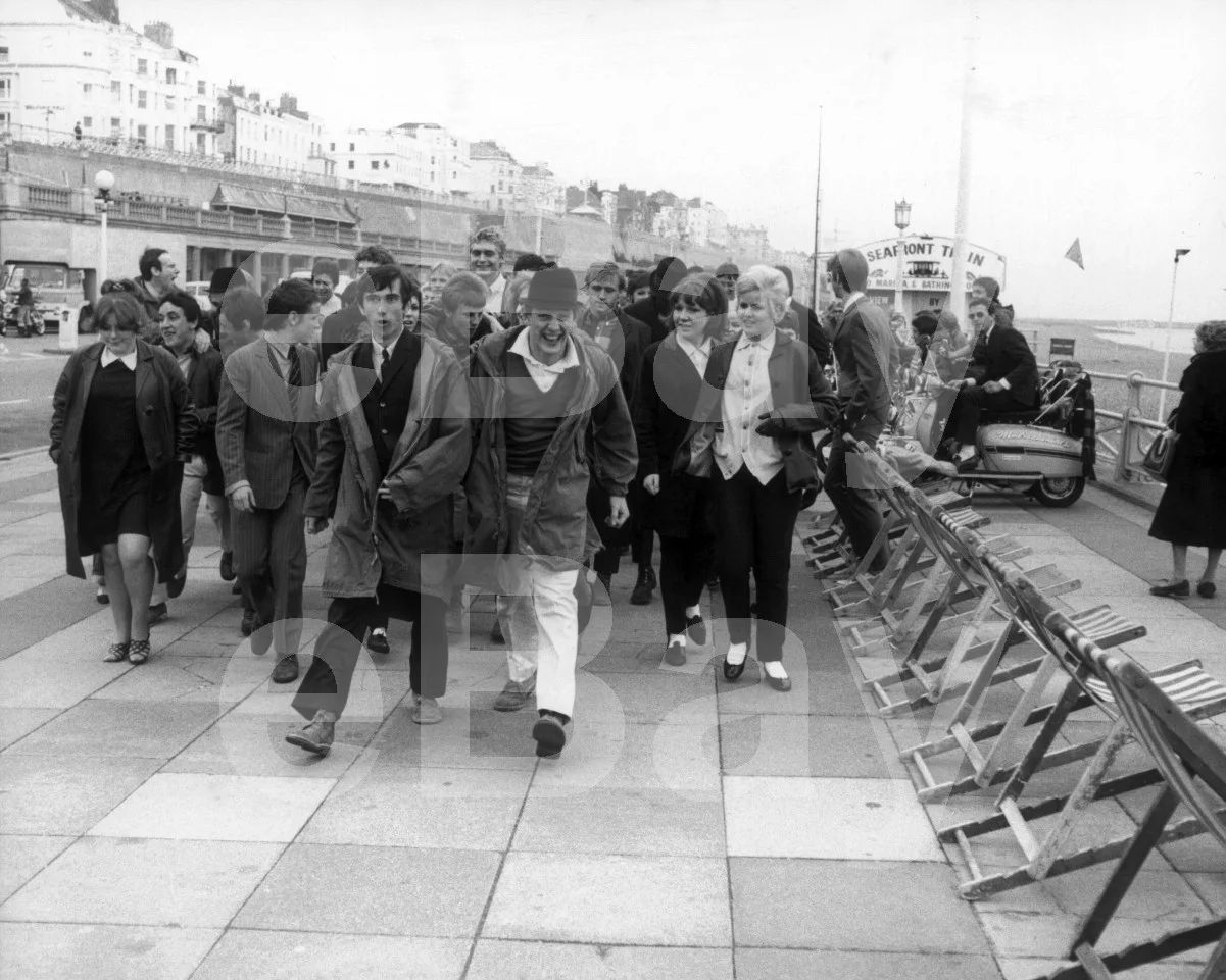 Quadrophenia (1979) Phil Daniels, Mark Wingett 16x12 Photo Poster Print, image 4