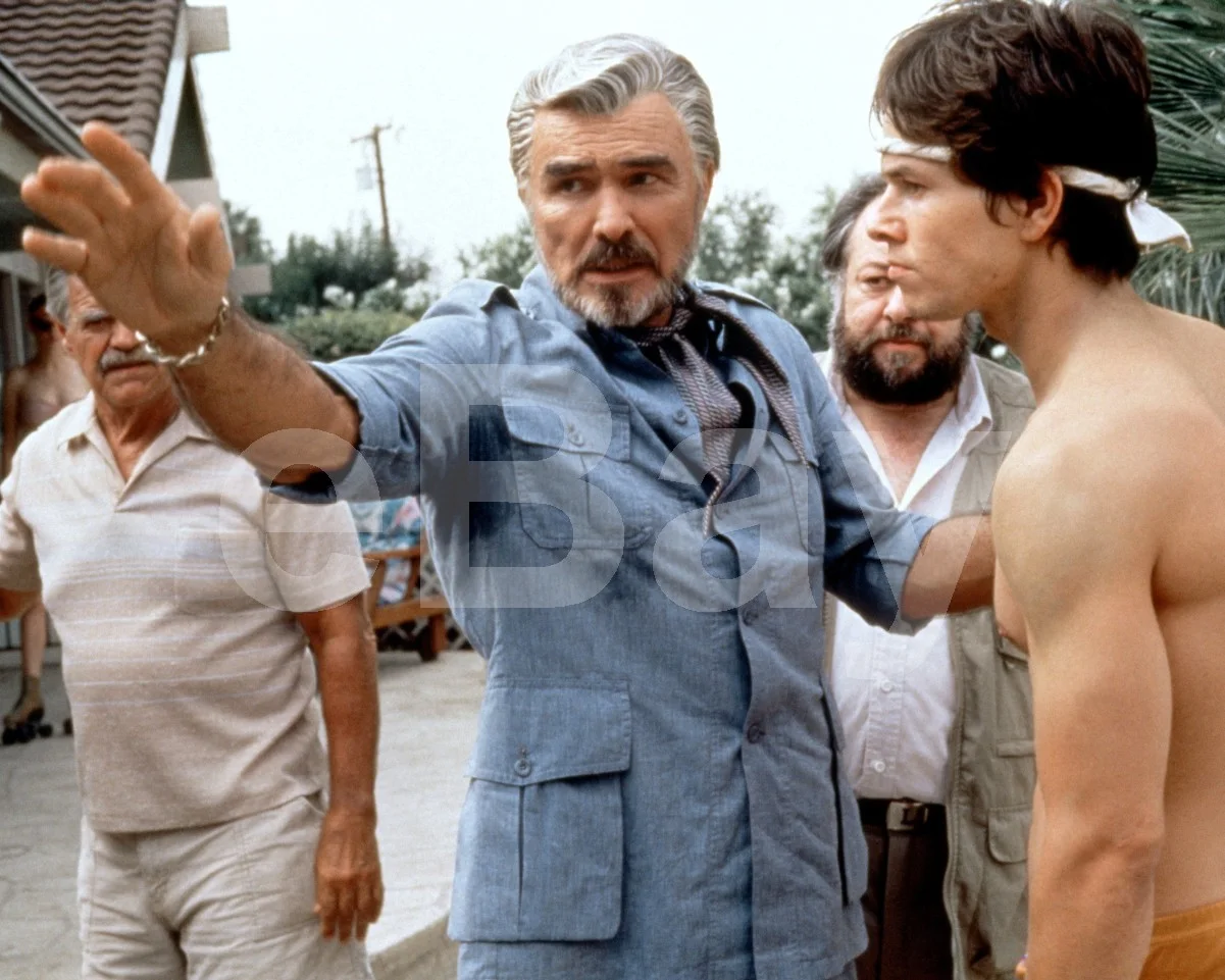 Boogie Nights (1997) Burt Reynolds, Ricky Jay, Mark Wahlberg 16x12 Photo, изображение 4