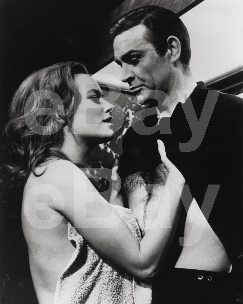 Thunderball - James Bond (1965) Sean Connery, Luciana Paluzzi 16x12 Photo Poster, изображение 4