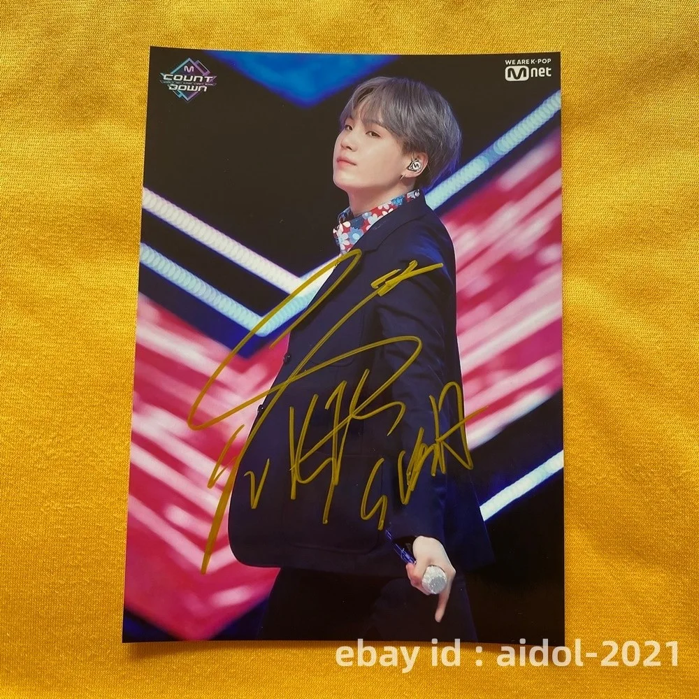 BTS SUGA AUTOGRAPHED SIGNED PHOTO K-POP COLLECTIBLES 5*7 2025, изображение 4