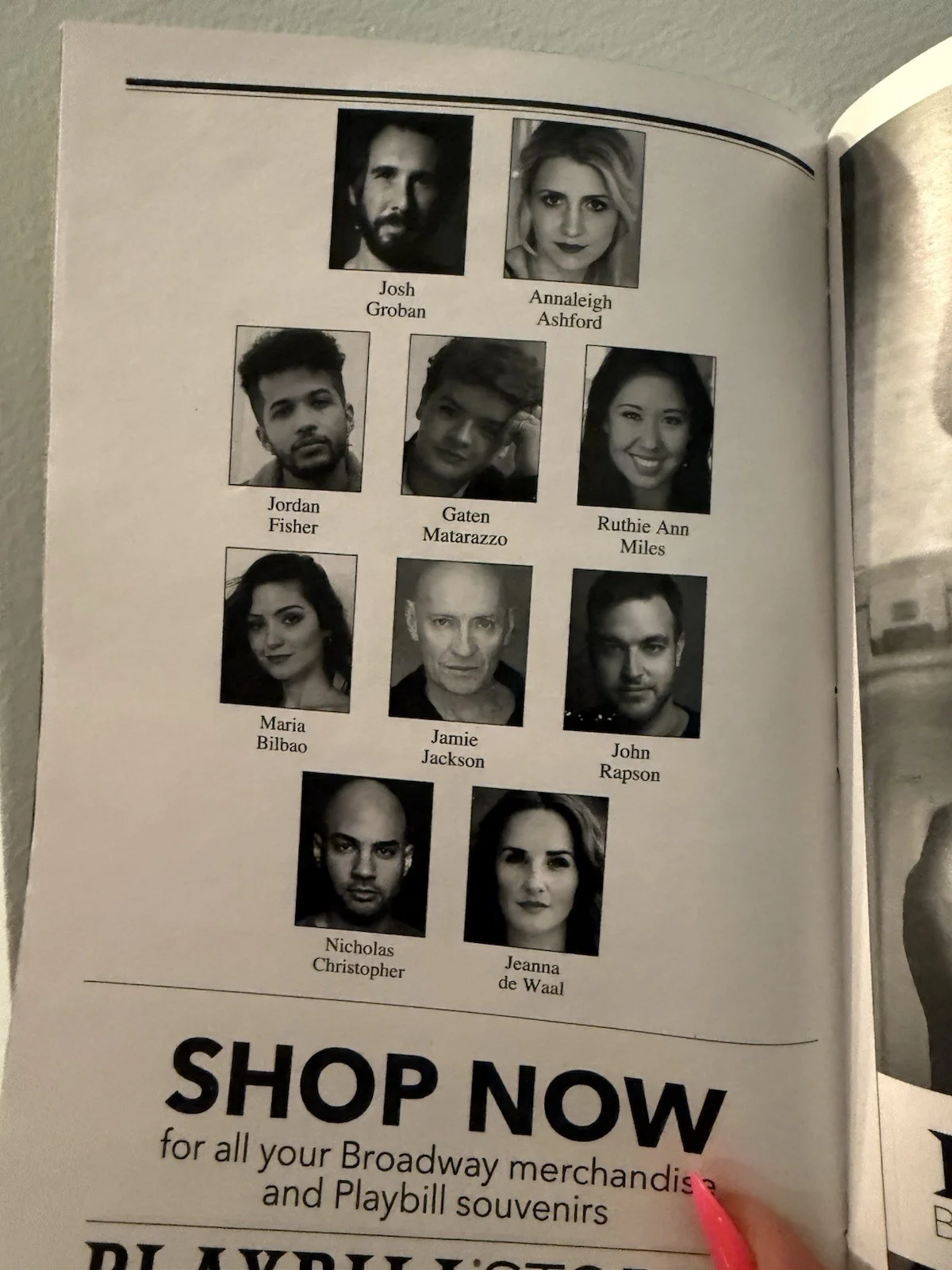 Josh Groban, Annaleigh Ashford, Jordan Fisher, Gaten Matarazzo — Opening night Sweeney Todd Signed Playbill Josh Groban cast, изображение 3