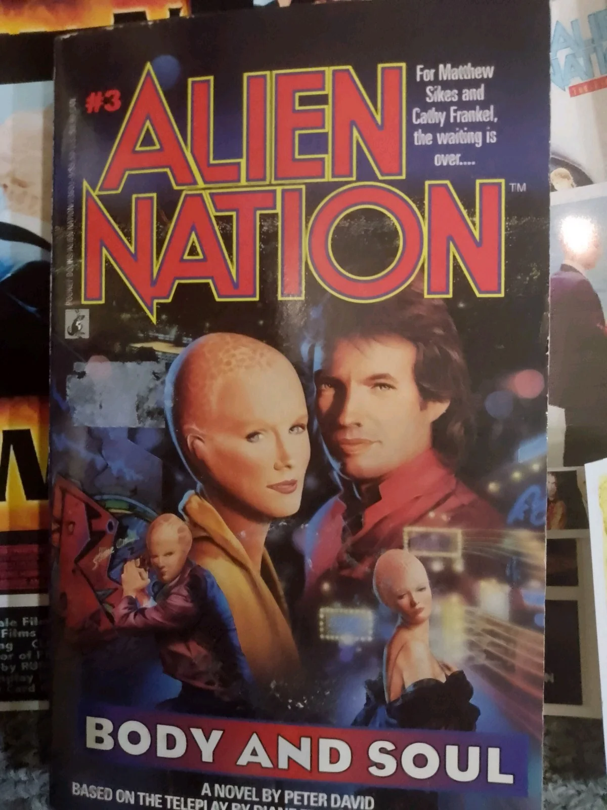 Alien Nation TV Series Bundle. 1 Book, 52 Mini-cards, 16 Lobby cards + More. New, image 2