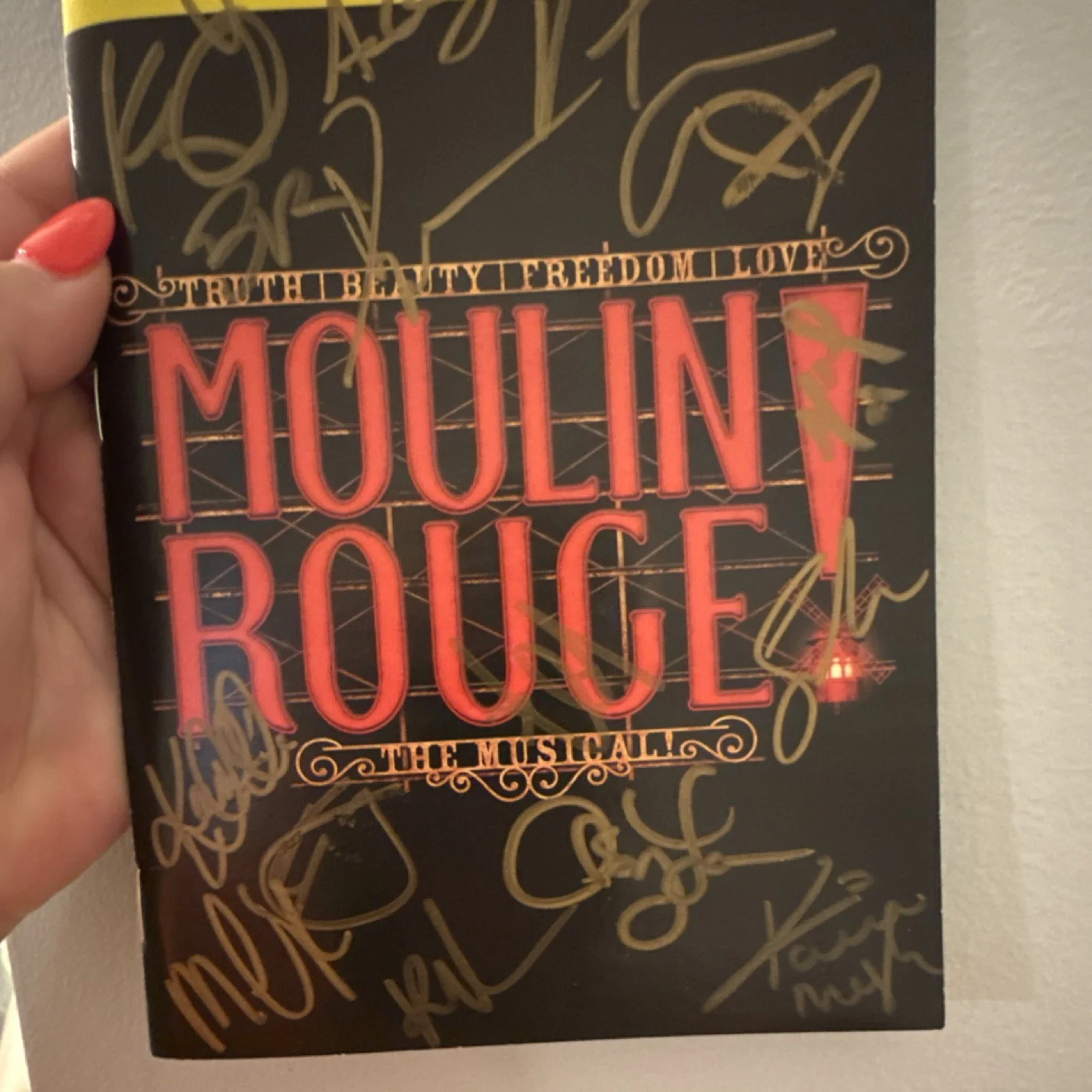 Danny Burstein, Karen Olivo, Aaron Tveit, Sahr Ngaujah, Tam Mutu — Moulin Rouge! Original Signed Playbill Al Hirschfeld Theatre… Aaron and Karen, изображение 3