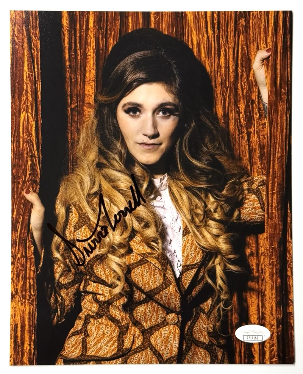 Sierra Ferrell Signed 8x10 Photo Autograph JSA Certified CF17162 Americana Folk, image 2