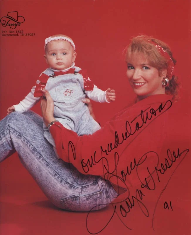 Tanya Tucker — TANYA TUCKER - PRINTED PHOTOGRAPH SIGNED IN INK 1991