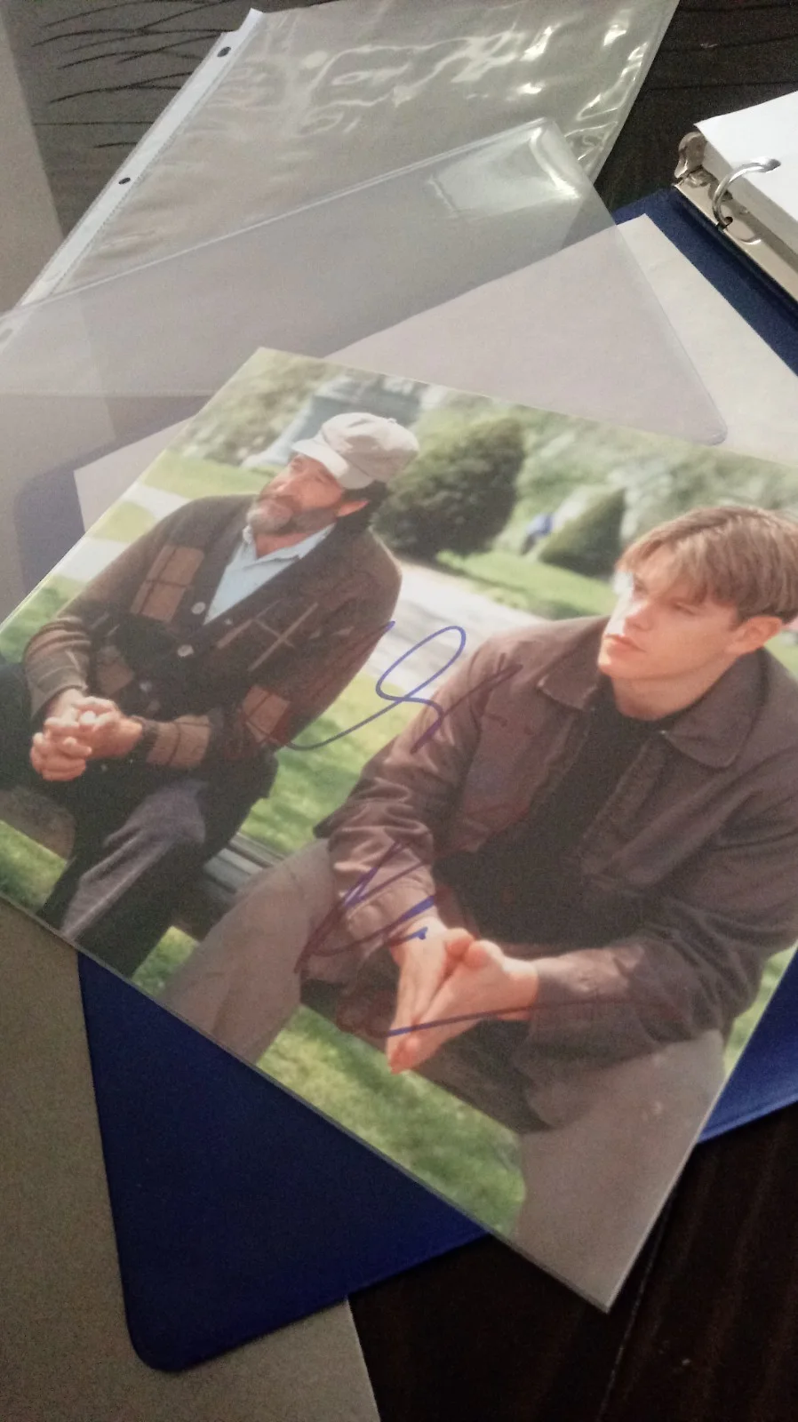 Robin Williams, Matt Damon, Ben Affleck, Minnie Driver — SIGNED Good Will Hunting SCRIPT & PHOTO Matt Damon ROBIN WILLIAMS Ben Affleck +1, image 5