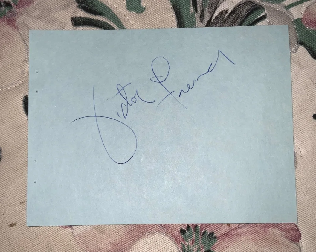 Michael Landon — Michael Landon Signed Highway To Heaven Script + Victor French Signed Cut, image 3