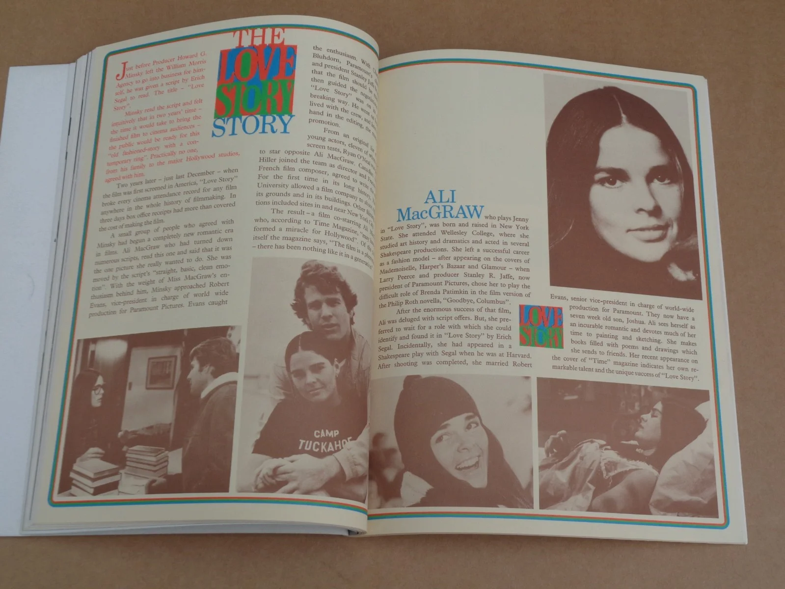 Ryan O'Neal/Ali MacGraw - Love Story - 1971 Royal Film Performance Brochure, изображение 5