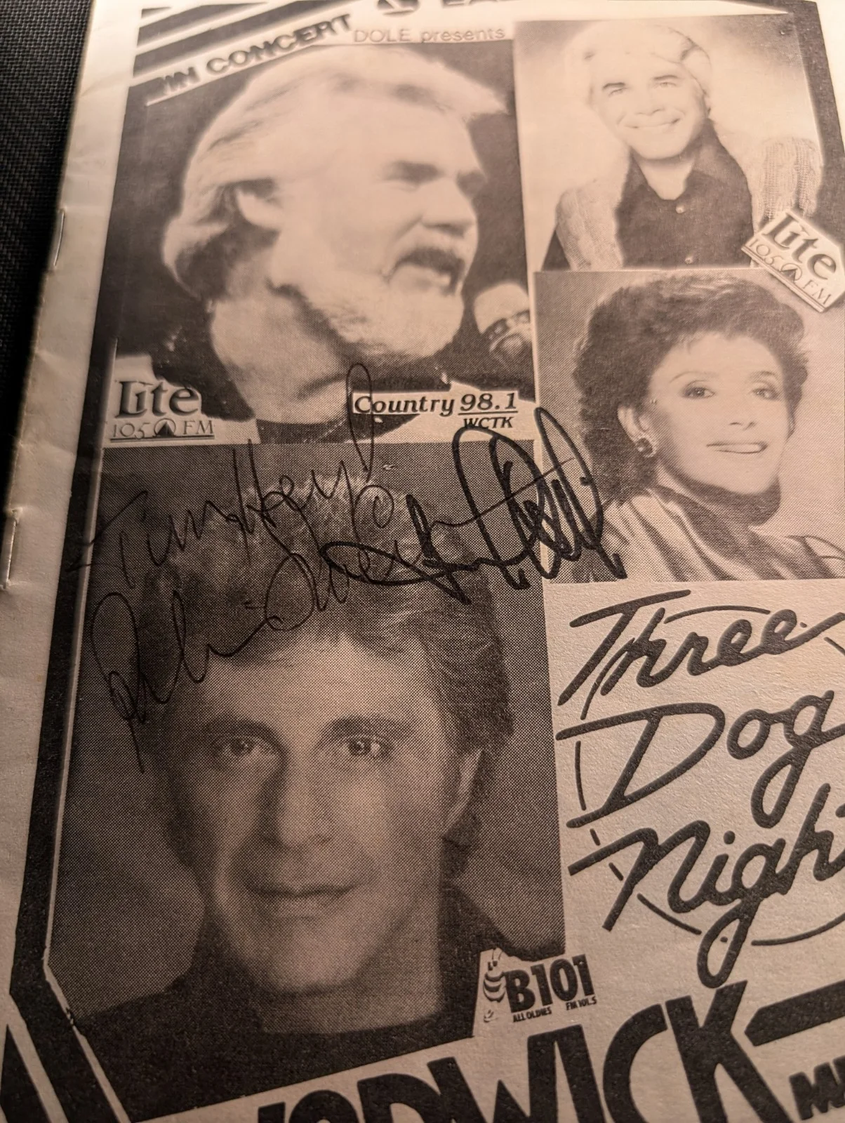 Frankie Valli Hand Signed Vintage 6x9 In Concert The Four Seasons Singer, изображение 2