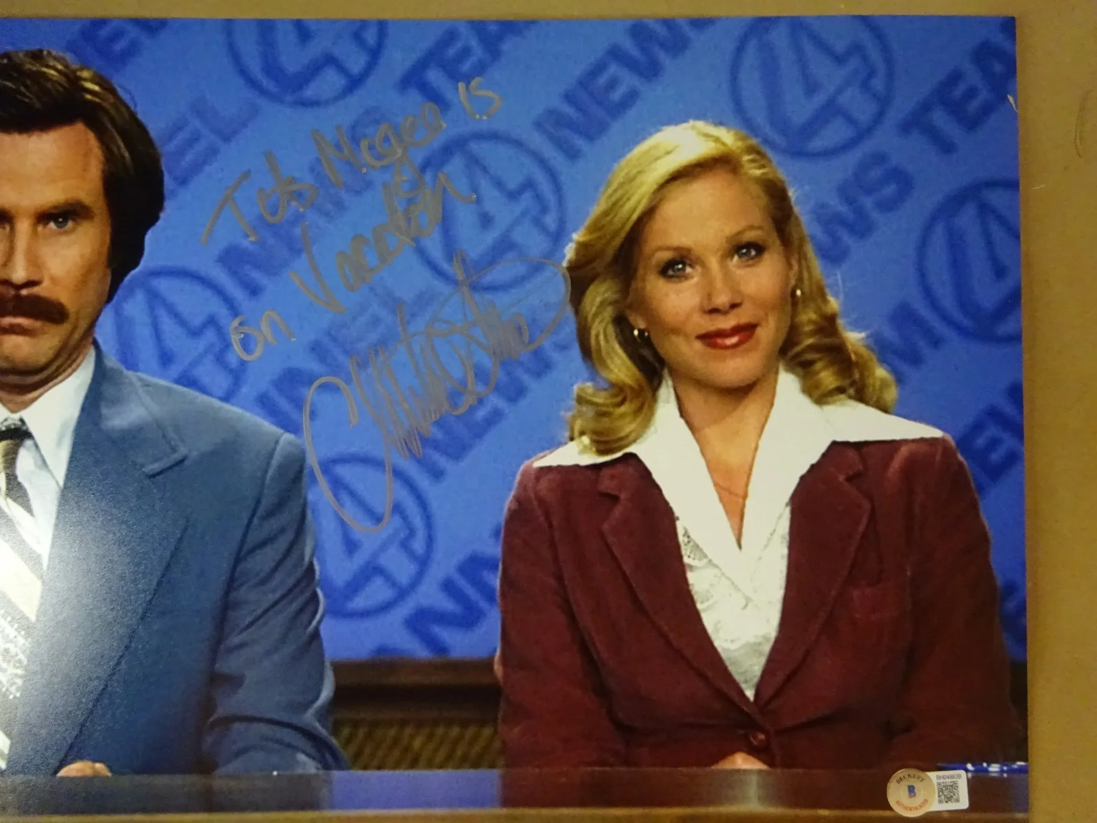Christina Applegate — Signed Christina Applegate Autographed 11"x17" Anchorman Photo BAS COA, image 3