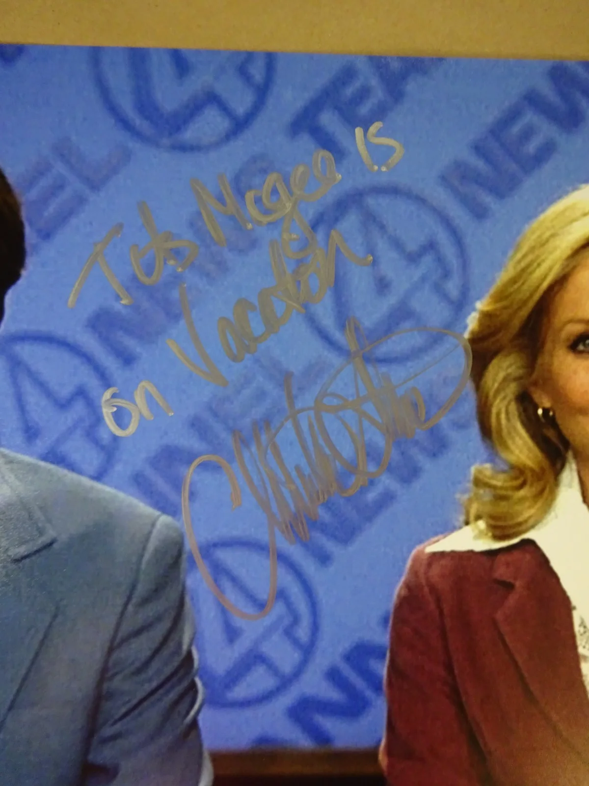 Christina Applegate — Signed Christina Applegate Autographed 11"x17" Anchorman Photo BAS COA, image 5