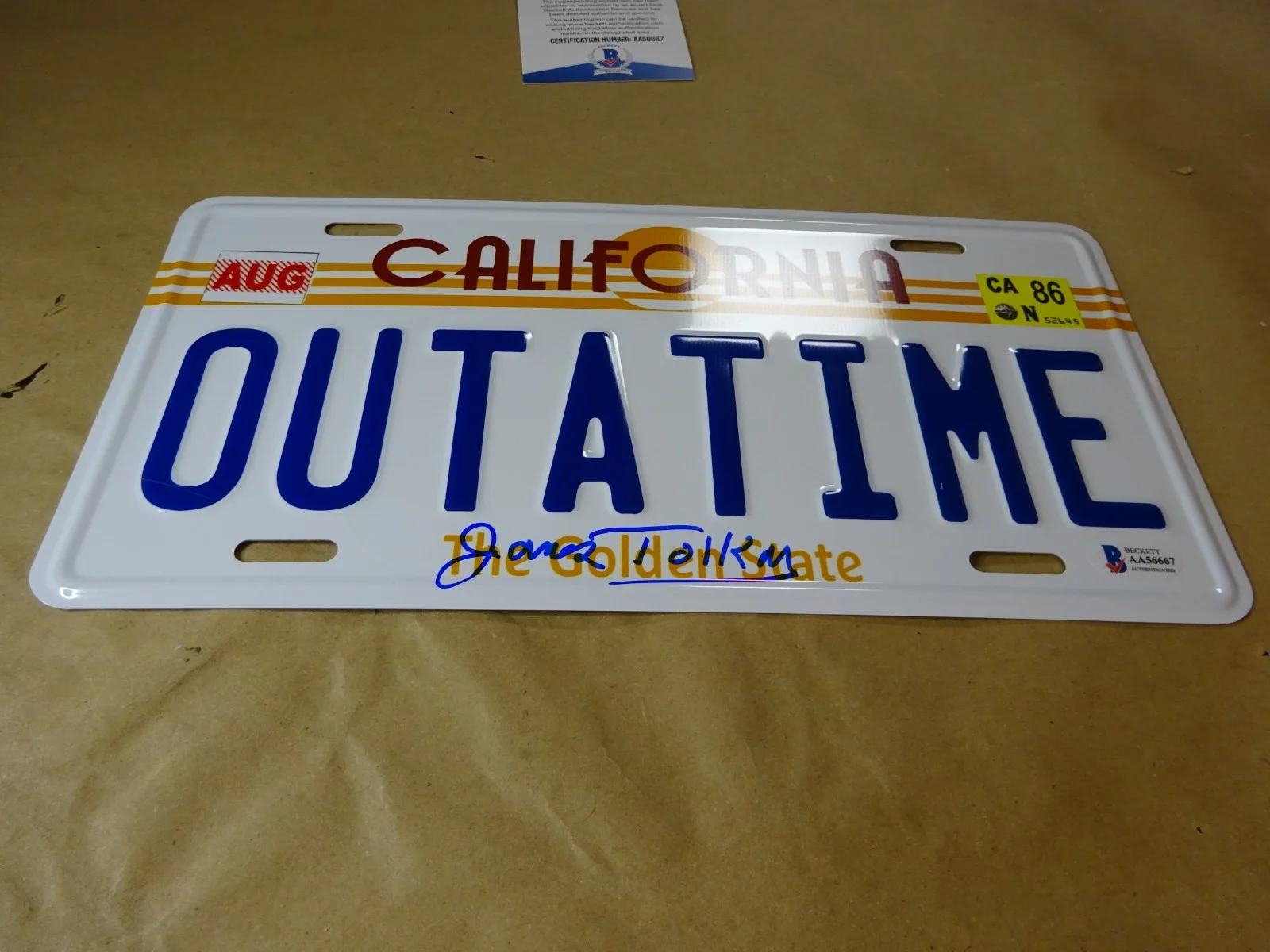 James Tolkan — Signed James Tolkan Autographed Back To The Future License Plate Beckett BAS COA, изображение 3