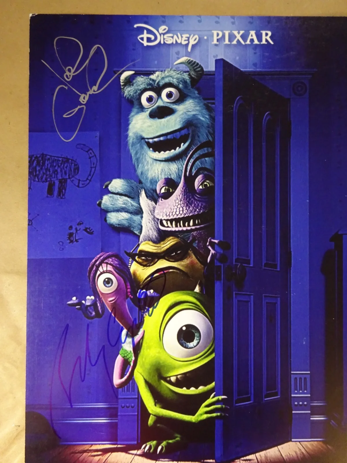 John Goodman, Billy Crystal — Monsters Inc 11"x17" Photo Signed by Billy Crystal & John Goodman BAS COA, изображение 3