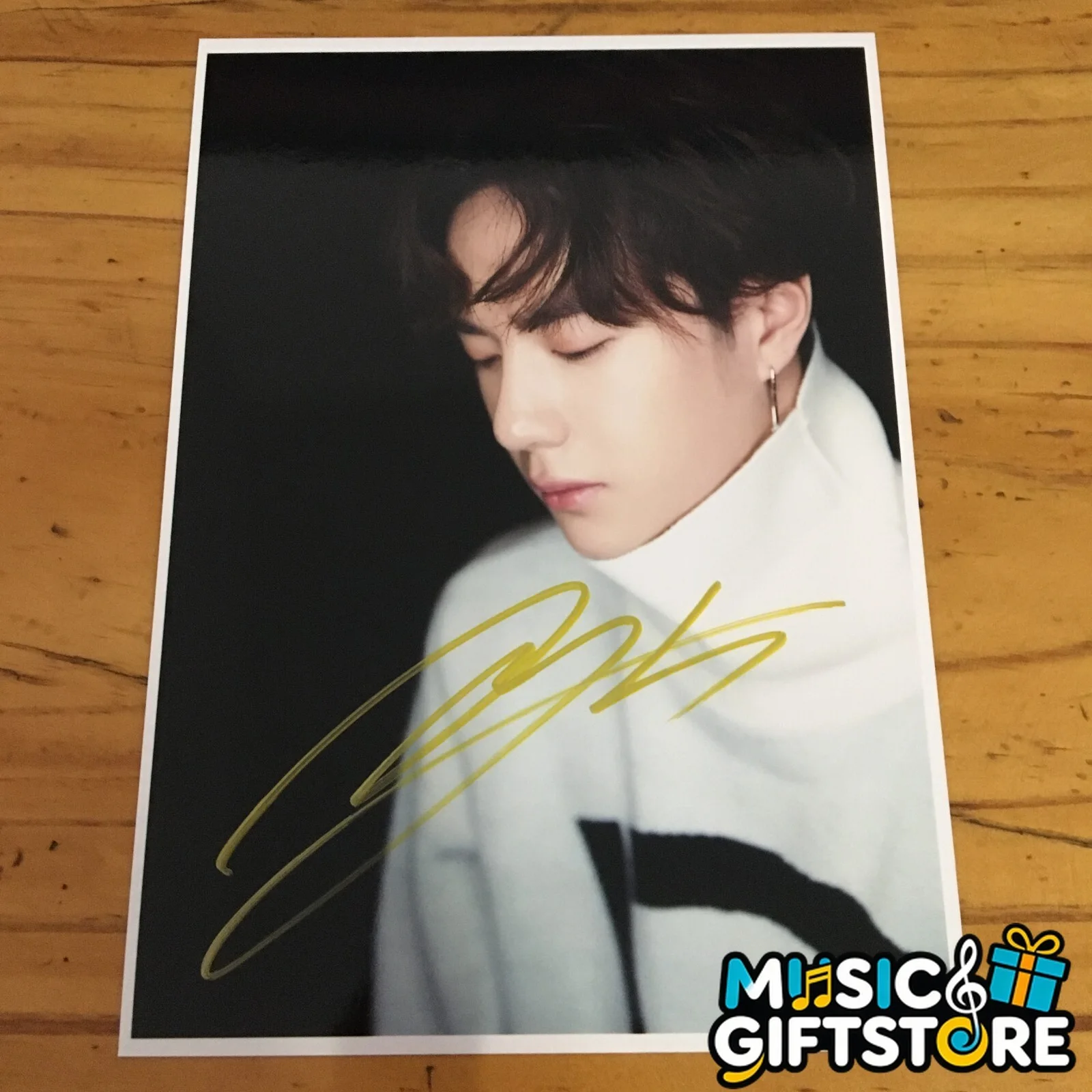 WANG YIBO YI BO PHOTO CARD PICTURE SIGNED AUTOGRAPHED COLLECTION 4*6 2020A #MUGS, изображение 5