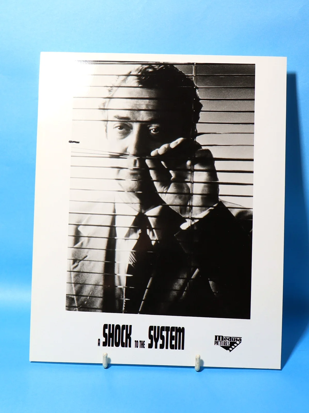 2 x Vintage Michael Caine A Shock To The System Original B&W Photographs 10x8", изображение 4