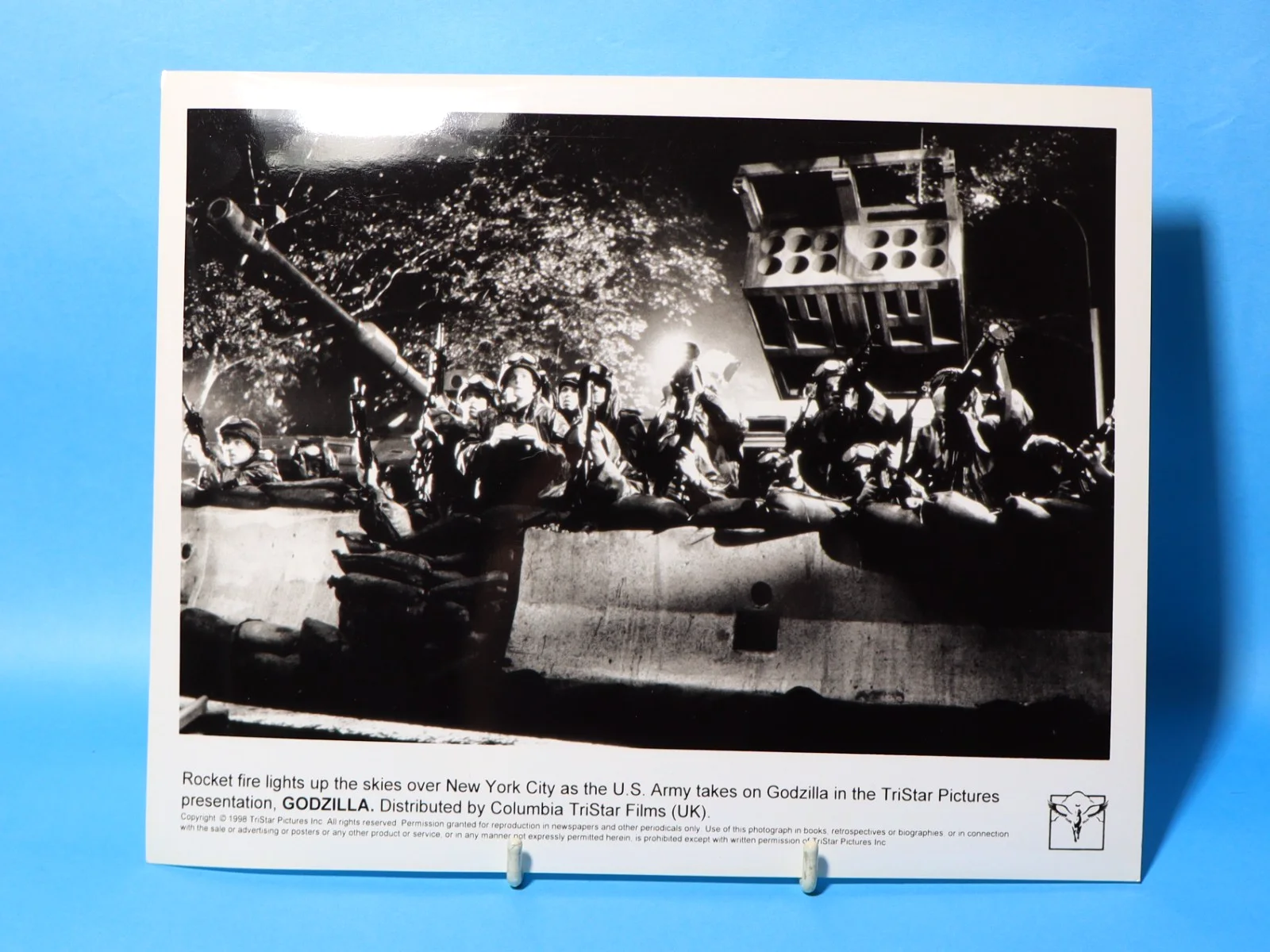 6 x 1998 Vintage GODZILLA Scenes Original B&W Photographs Tristar Pictures 10x8", изображение 5