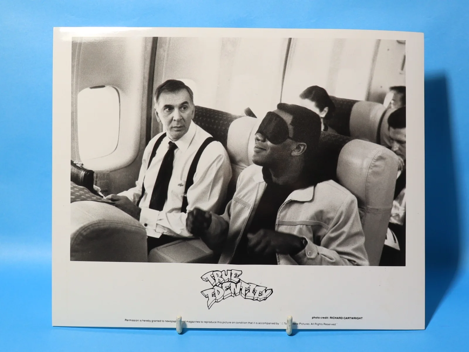 4 x 1991 True Identity MOVIE Scenes Original B&W Photographs Touchstone 10x8", изображение 4