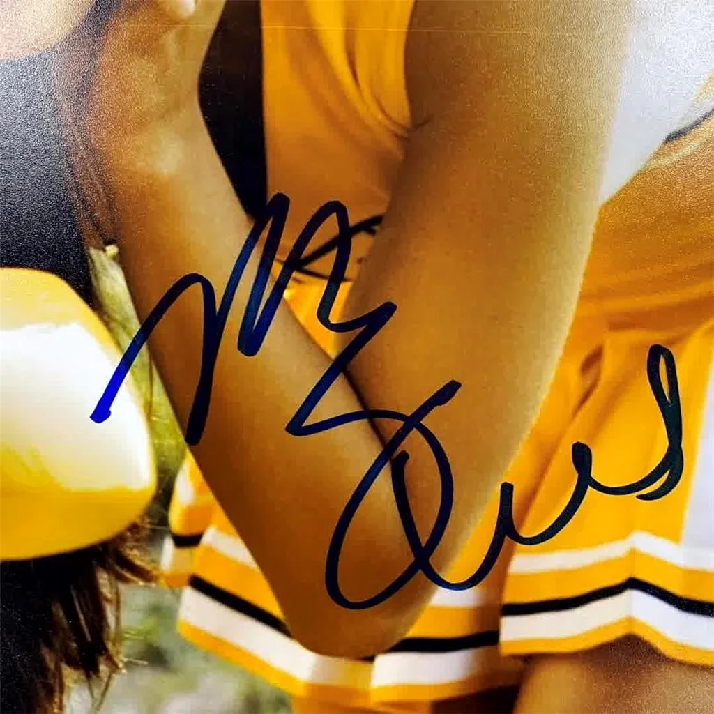 Mary Elizabeth Winstead signed Death Proof 11x14 Photo autograph ~ JSA, image 2