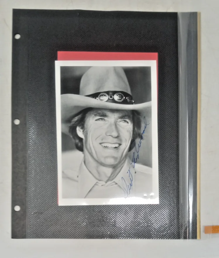 Clint Eastwood — Clint Eastwood Actor Director 4.5" x 6.5" Photo Signed Autograph, изображение 3