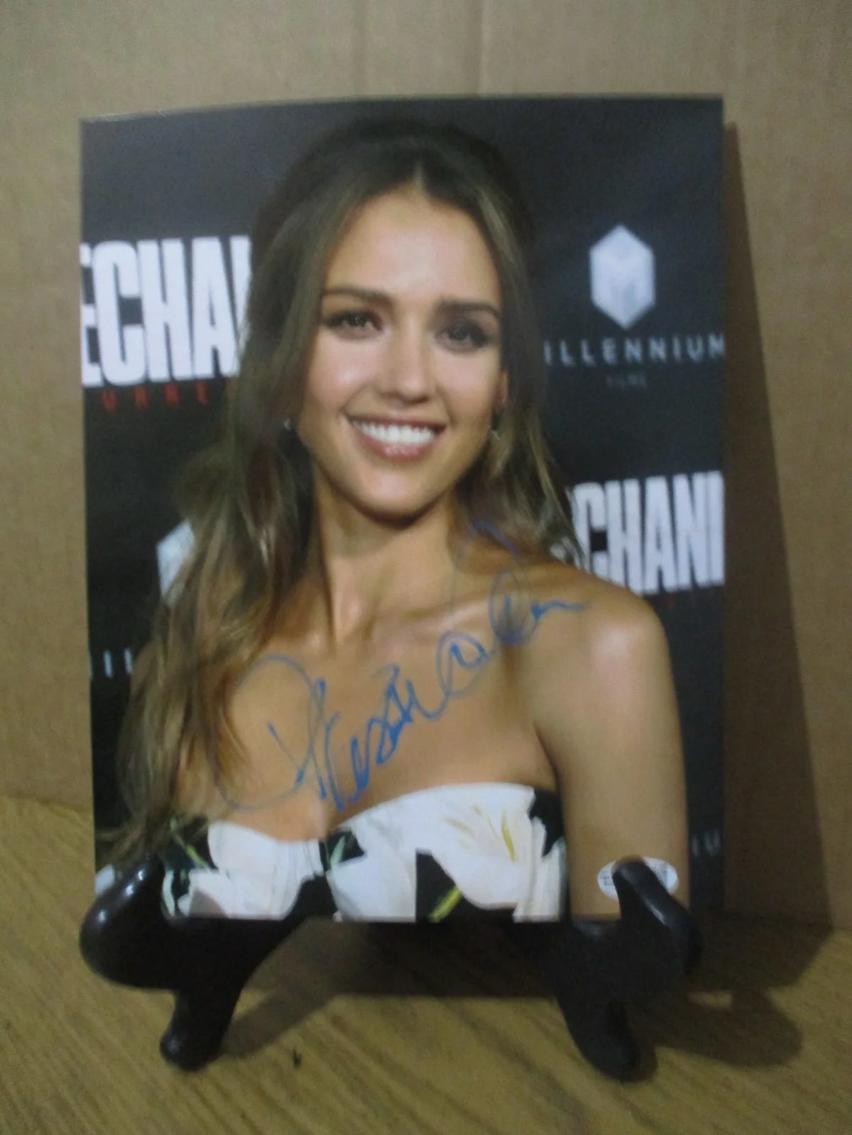 JESSICA ALBA — JESSICA ALBA AUTHENTIC AUTOGRAPHED/SIGNED 8X10 PHOTO-EXACT PROOF-JSA CERTIFIED, image 2