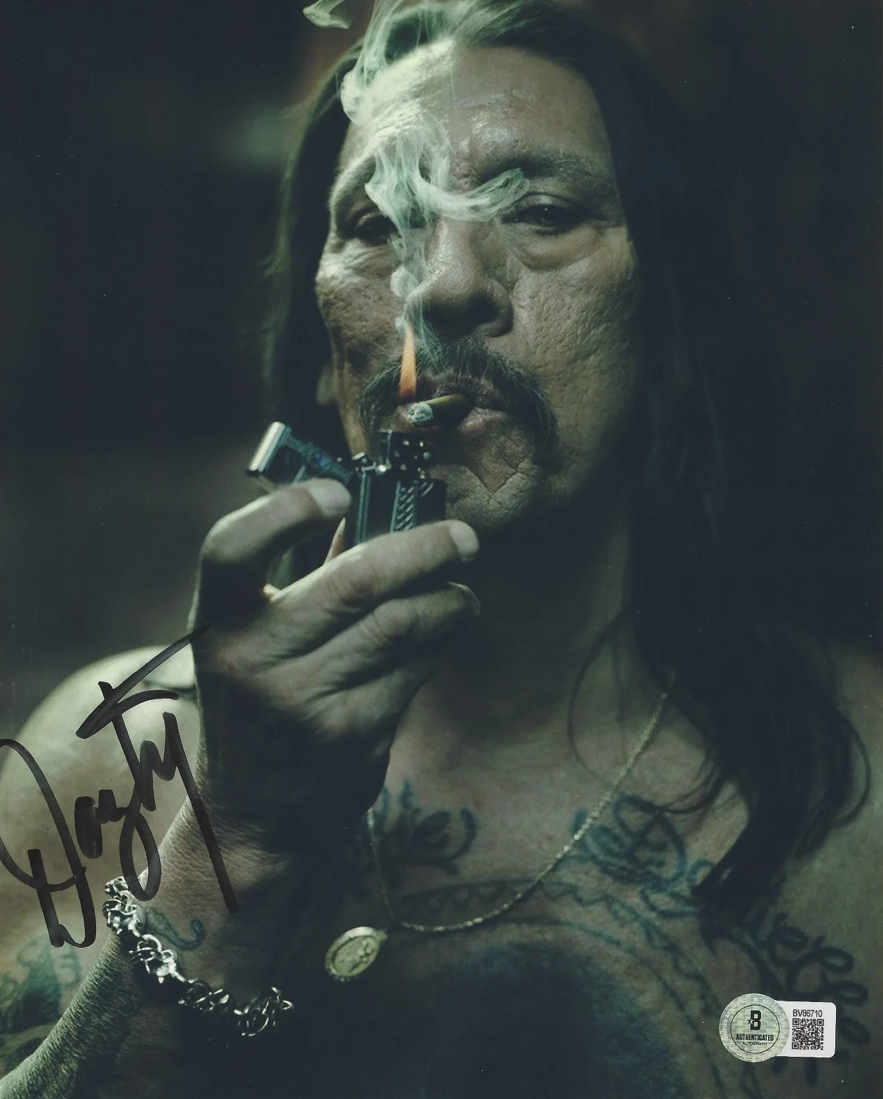 DANNY TREJO SIGNED 'MACHETE' 8x10 MOVIE PHOTO AUTOGRAPH BECKETT BAS COA, изображение 2