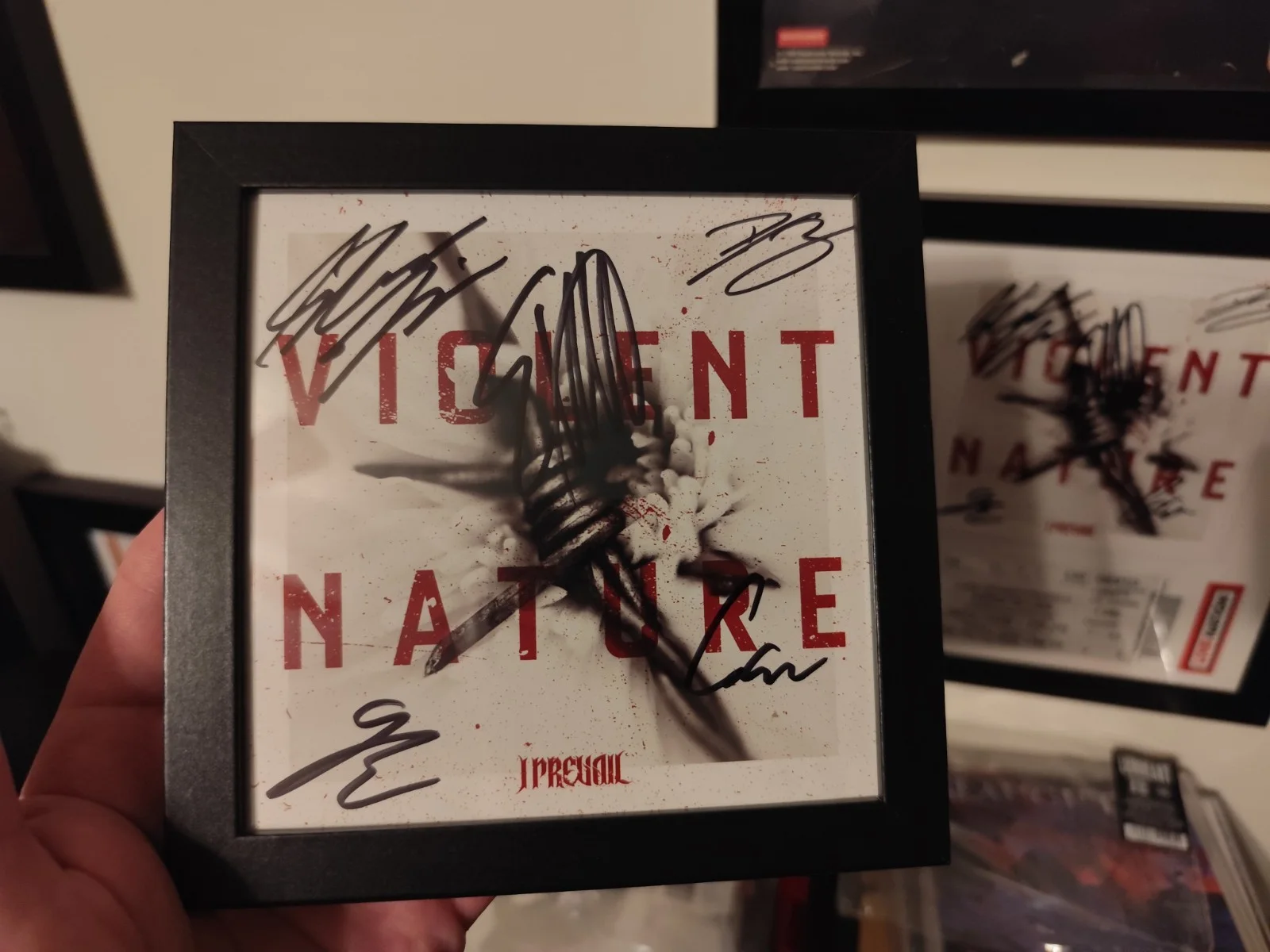 I Prevail - Violent Nature - Framed Autographed CD Booklet & Factory Sealed CD, изображение 2