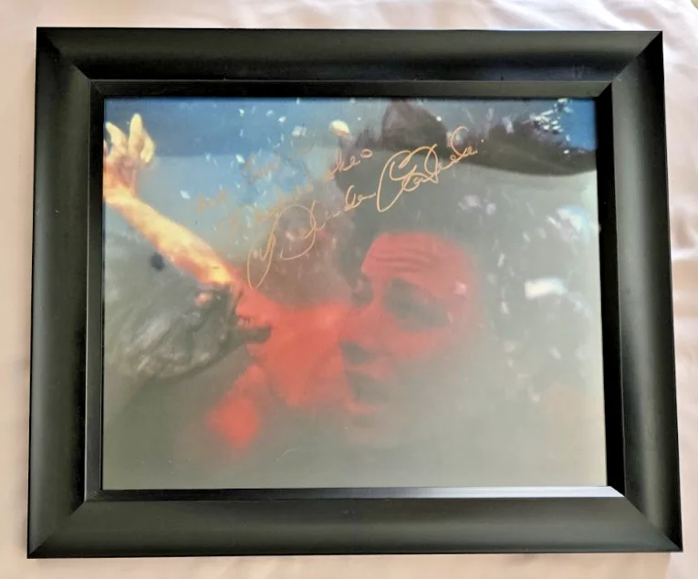 Belinda Balaski Piranha 1978 Signed Movie Photo Framed, image 3