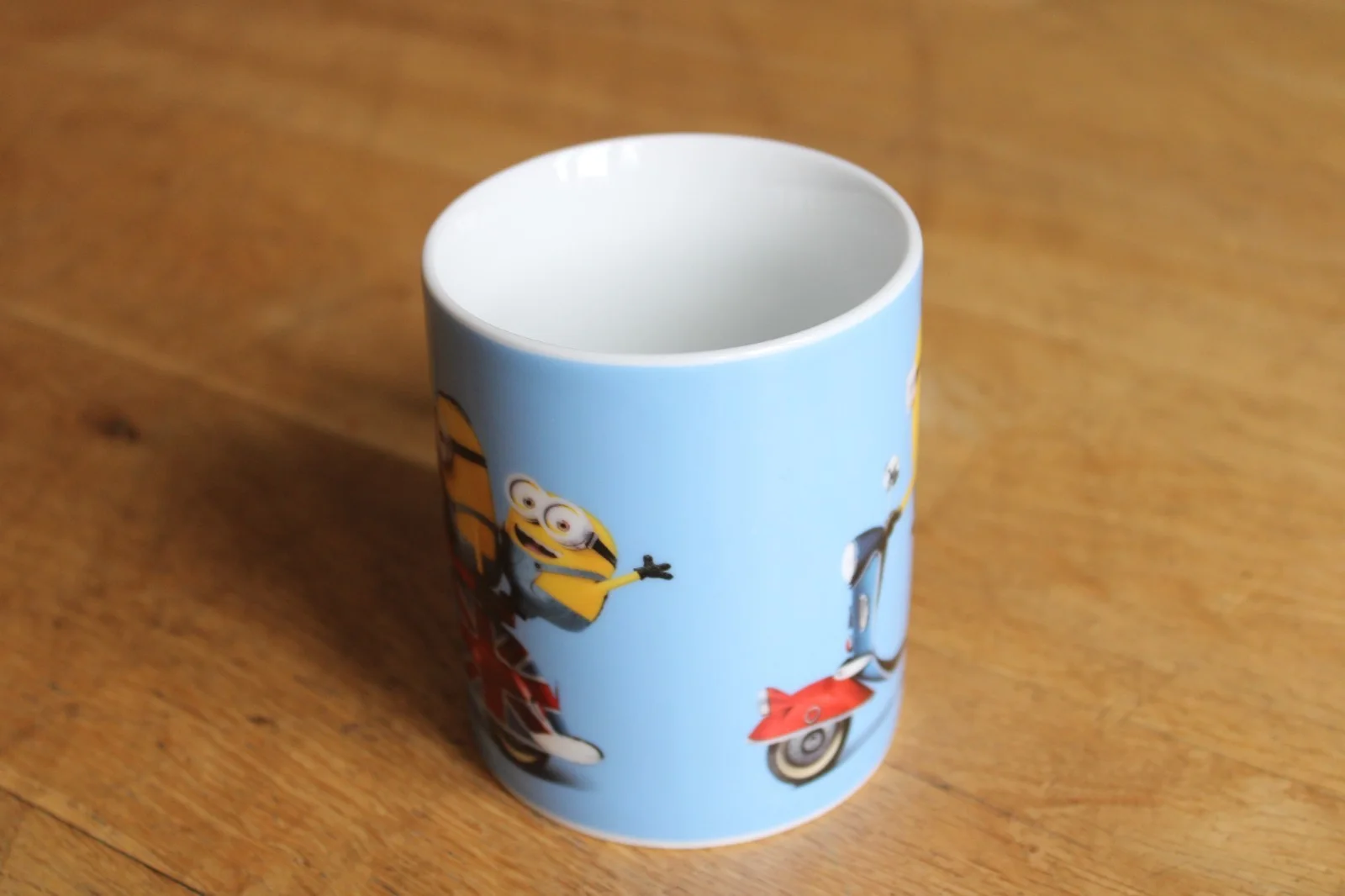 Universal Studios Despicable Me Minions Riding Vespa Ceramic Mug, image 2