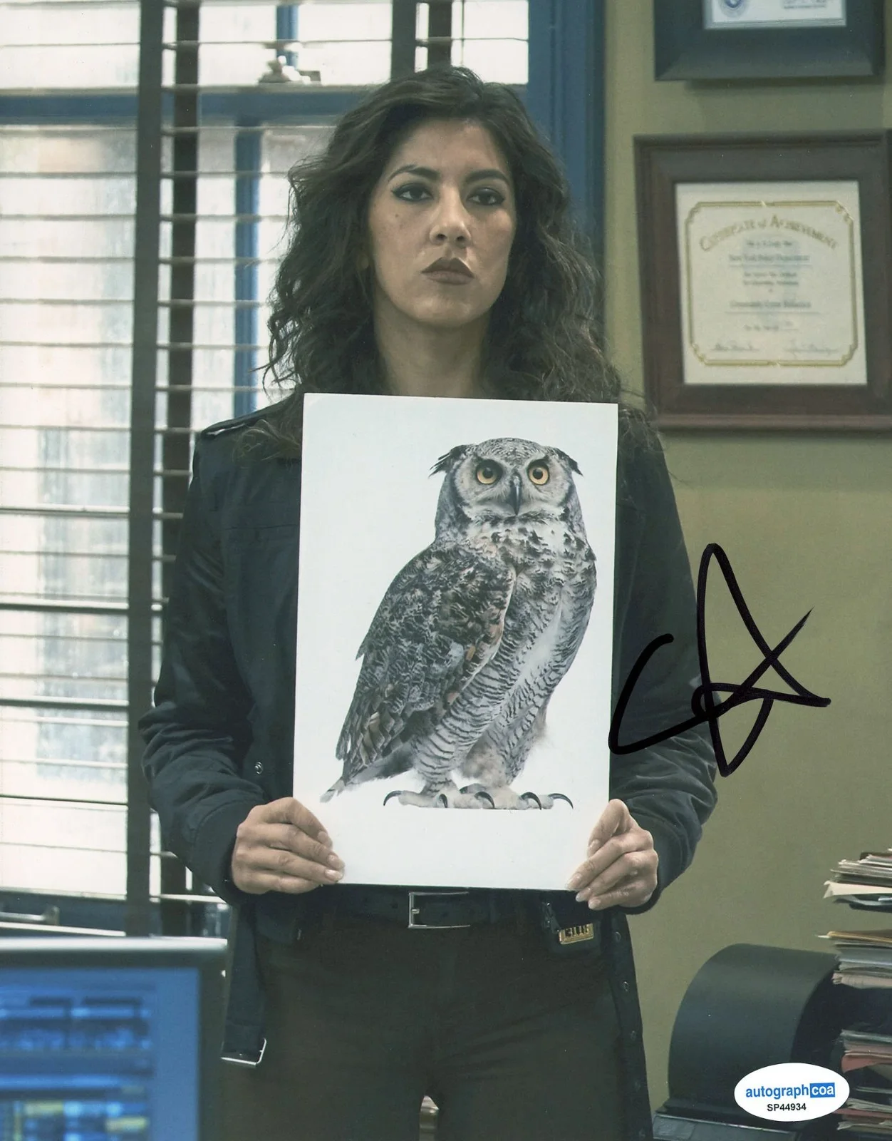 Stephanie Beatriz — Stephanie Beatriz signed "BROOKLYN NINE-NINE" 8x10 Photo EXACT PROOF g Rosa ACOA, изображение 4