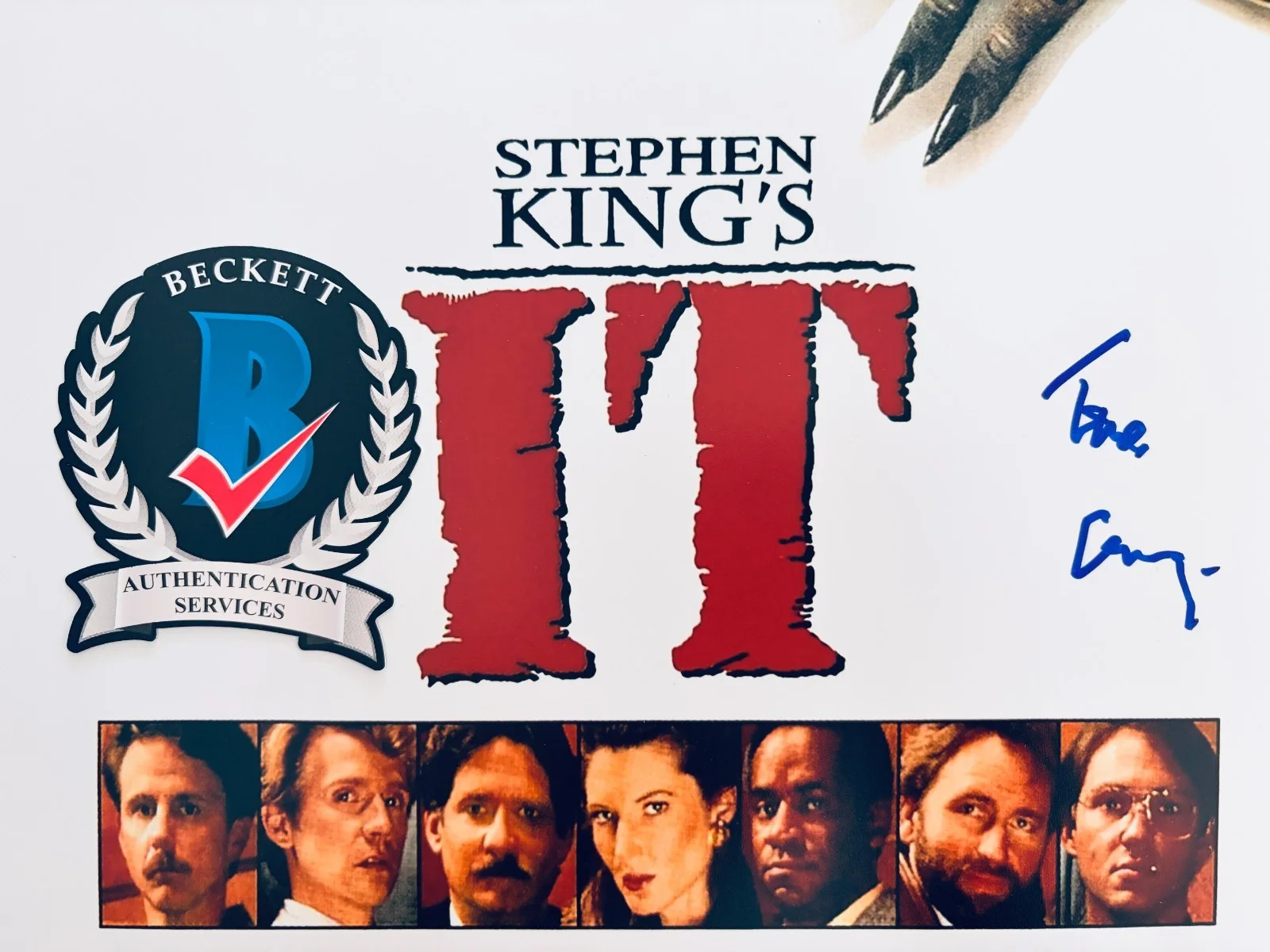 Tim Curry — Tim Curry Signed**BECKETT COA** 11x17 Movie Poster Photo •PENNYWISE!!! ***IT***, изображение 2