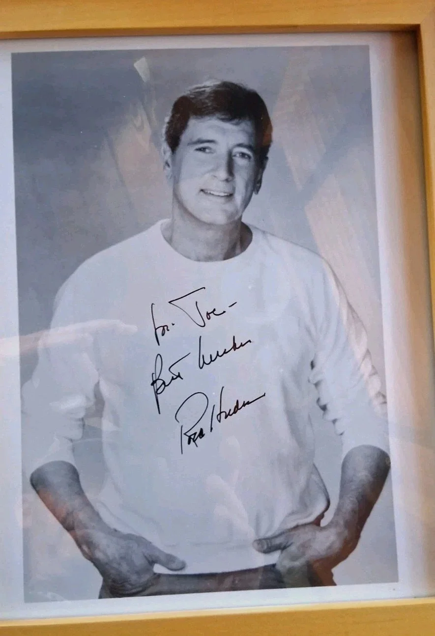 Rock Hudson — Vintage Rock Hudson Signed 8x10 Photo Autograph Studio Portrait BH Mercedes Prov, изображение 3