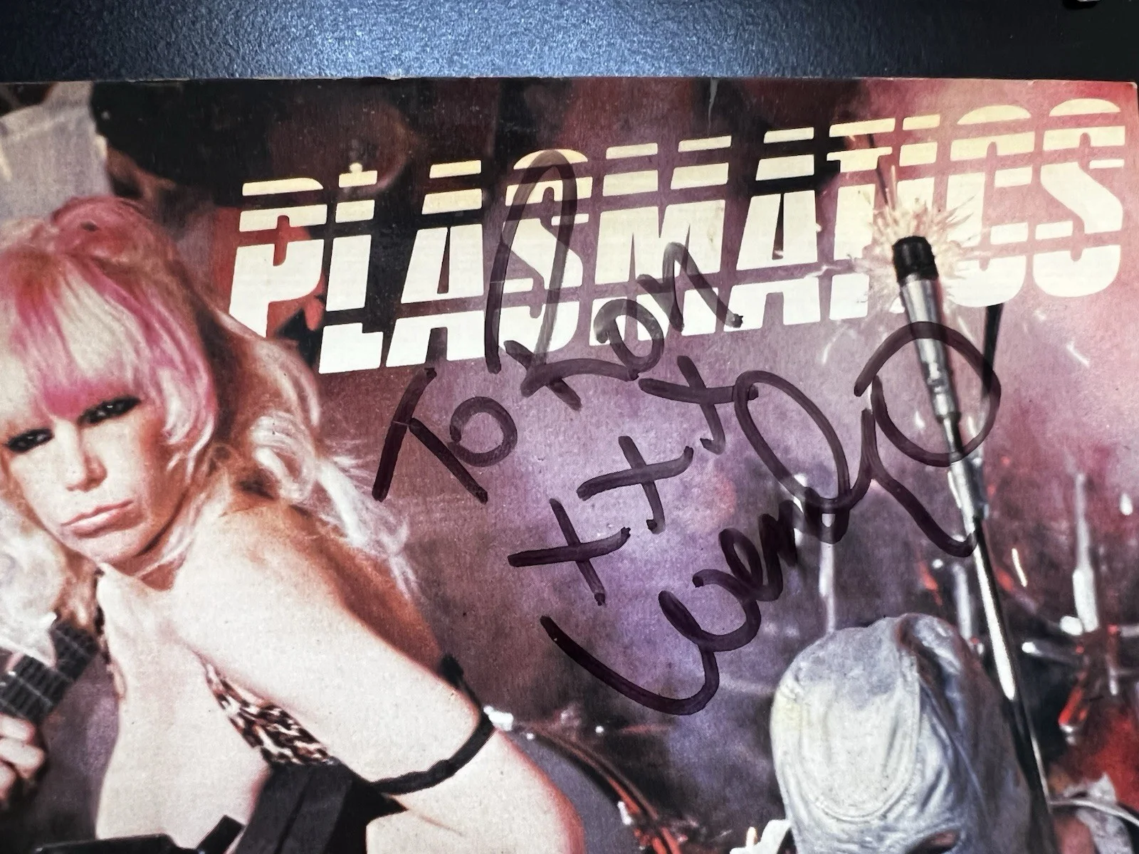 WENDY O WILLIAMS & Band THE PLASMATICS Autographed JSA LOA, image 2