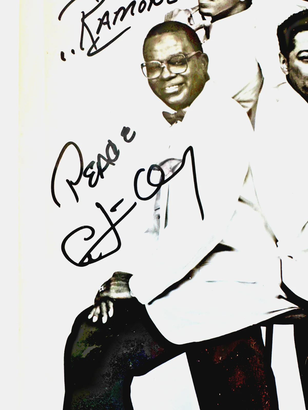 Jerome Jackson, Casson Valentine, Romone, CJ Coy — THE DRIFTERS Signed 8X10 Vintage Photo Jackson Valentine Roamone Coy Autographed, изображение 3