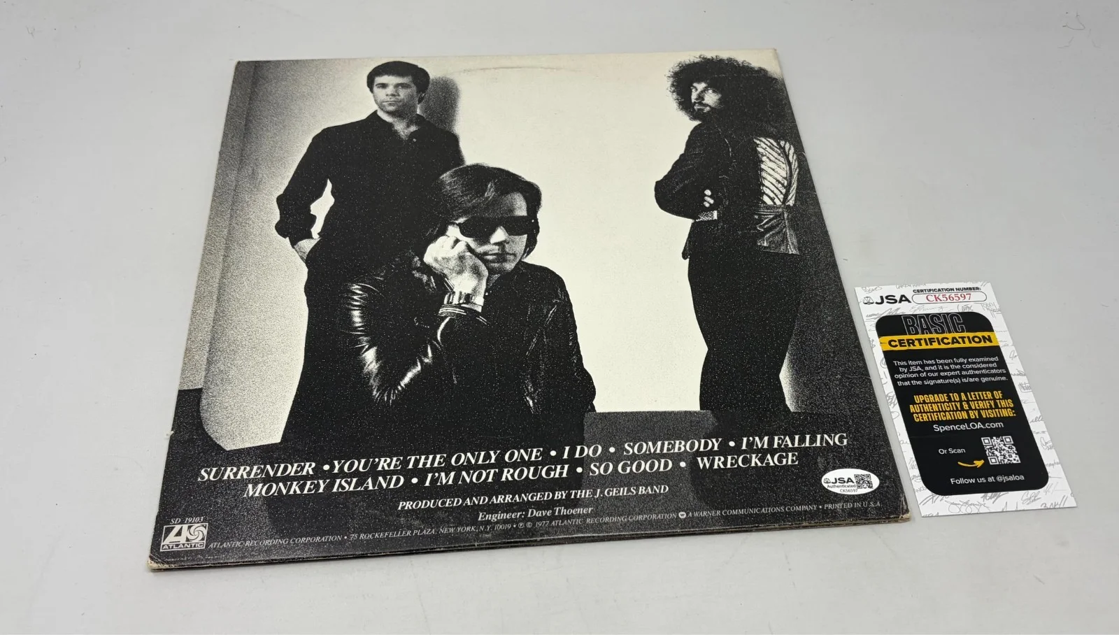 Magic Dick signed J. Geils Band Monkey Island Album JSA COA, image 2