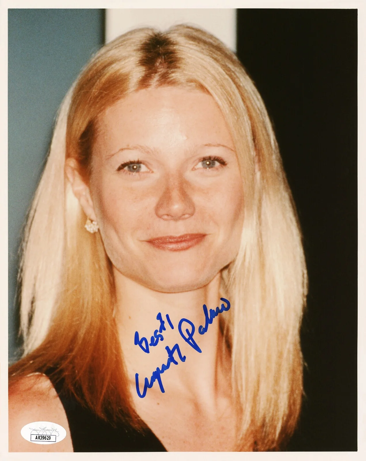 Gwyneth Paltrow — Gwyneth Paltrow Signed JSA COA Autographed 8X10 Sexy Photo Autograph Auto