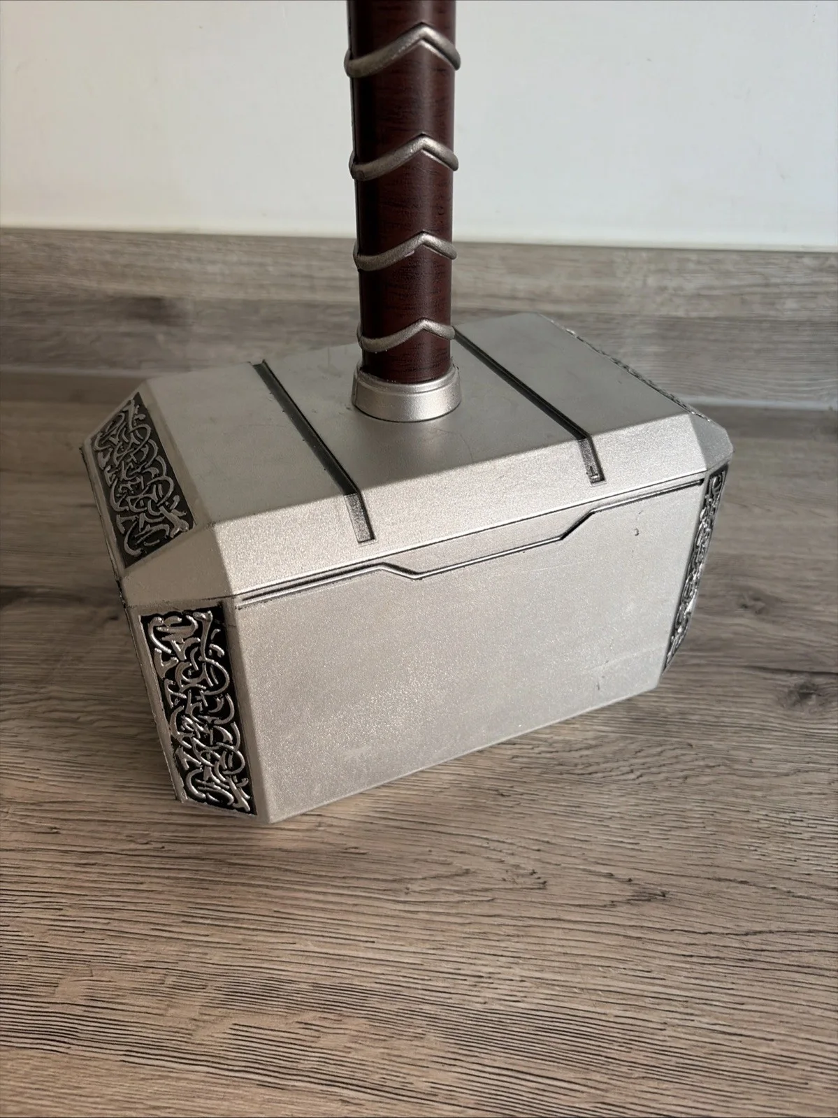1:1 Avengers Thor Hammer Replica Prop Mjolnir Marvel MCU Cosplay Prop Hard Foam, изображение 2