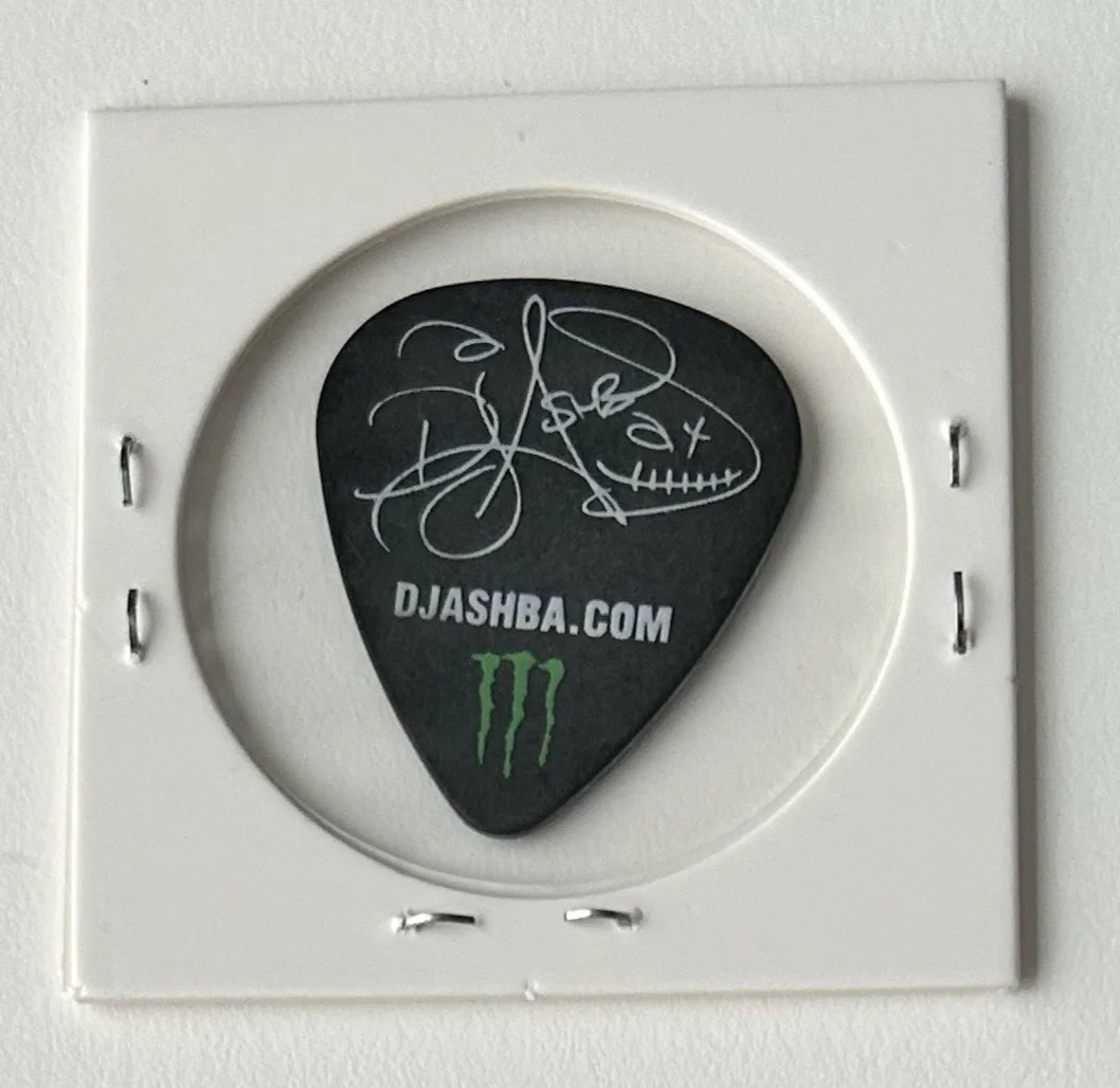 Sixx: A.M. - DJ Ashba Signature Tour Guitar Pick - Black/White, изображение 2