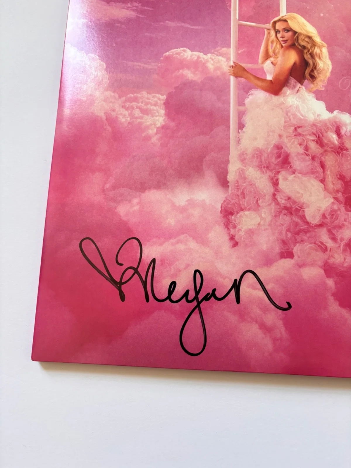 MEGAN MORONEY SIGNED CLOUD 9 ALBUM PINK VINYL TENNESSEE ORANGE SINGER BAS, изображение 2