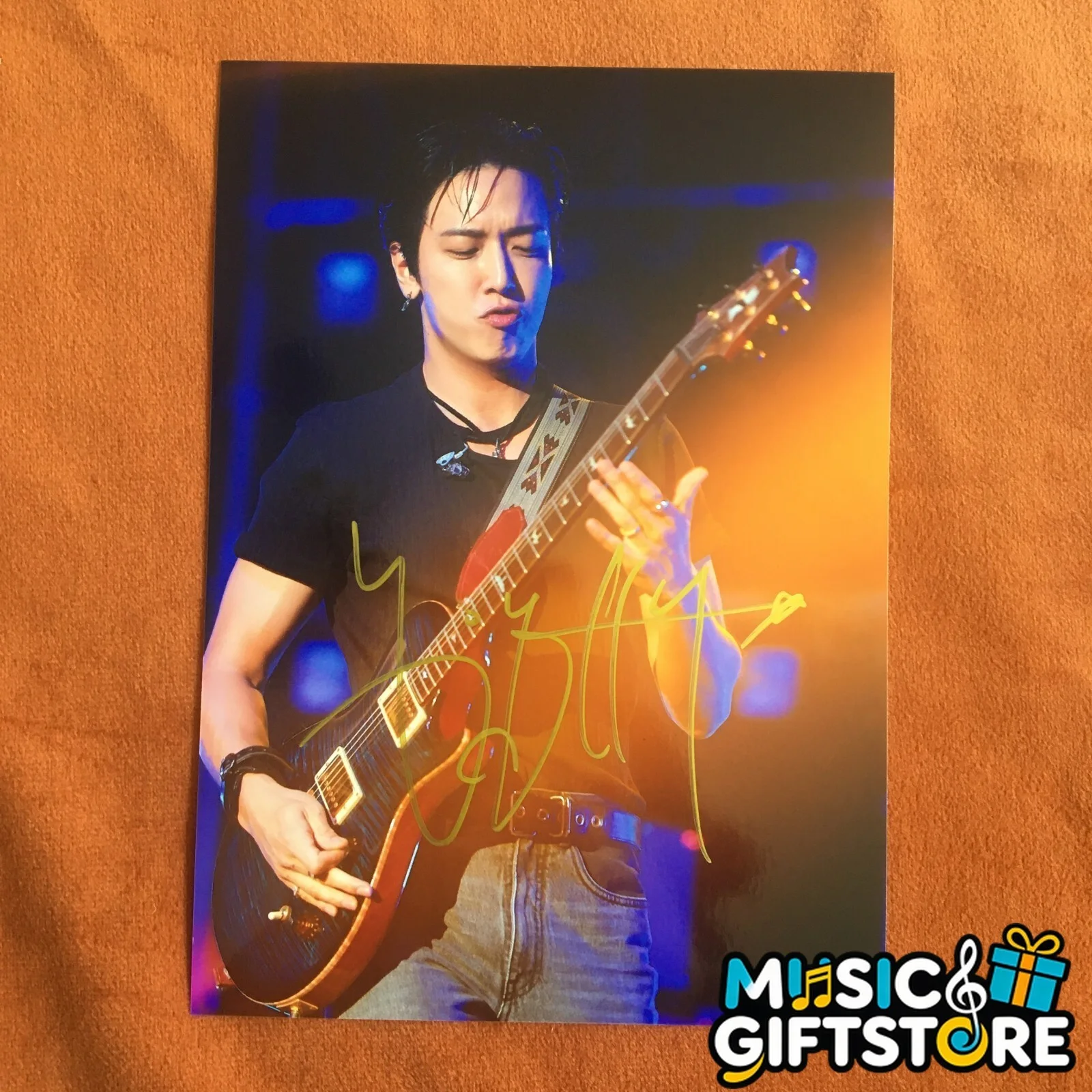 CNBLUE Jung Yong Hwa Autographed Signed Photo Picture K-POP Collection 2024 #MUG, изображение 5