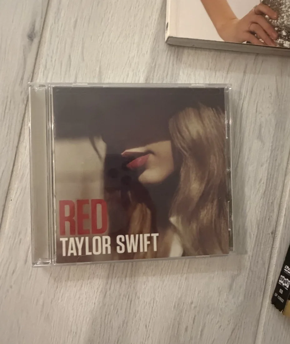 Taylor Swift Early Era Collection! Her Younger Years Breaking Into Music/writing, image 3