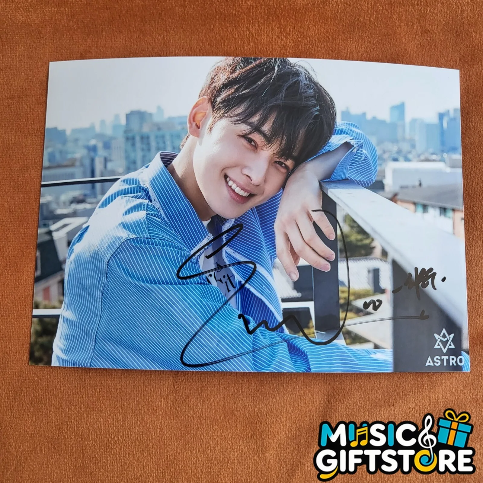ASTRO Cha EunWoo Autographed Photo 4*6 Autographs Signed K-POP 2024B #MUGS, image 3