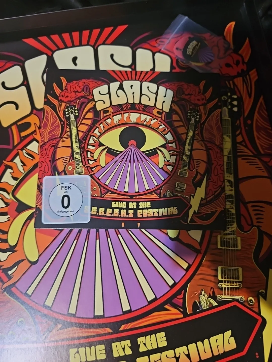 Slash signed LP give at the Serpent festival set pick , cd, image 3