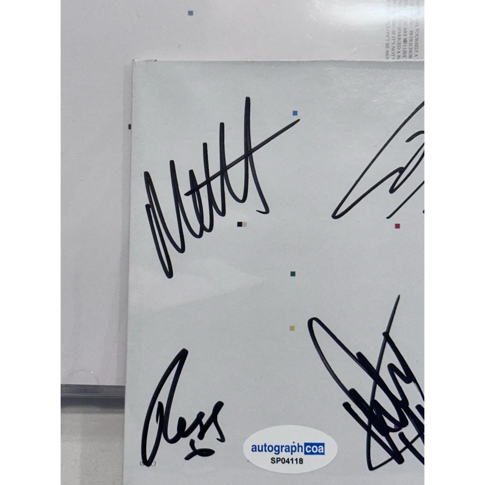 THE 1975 A BRIEF INQUIRY INTO ONLINE RELATIONSHIP Signed AUTOGRAPH CD ACOA COA 3, image 4