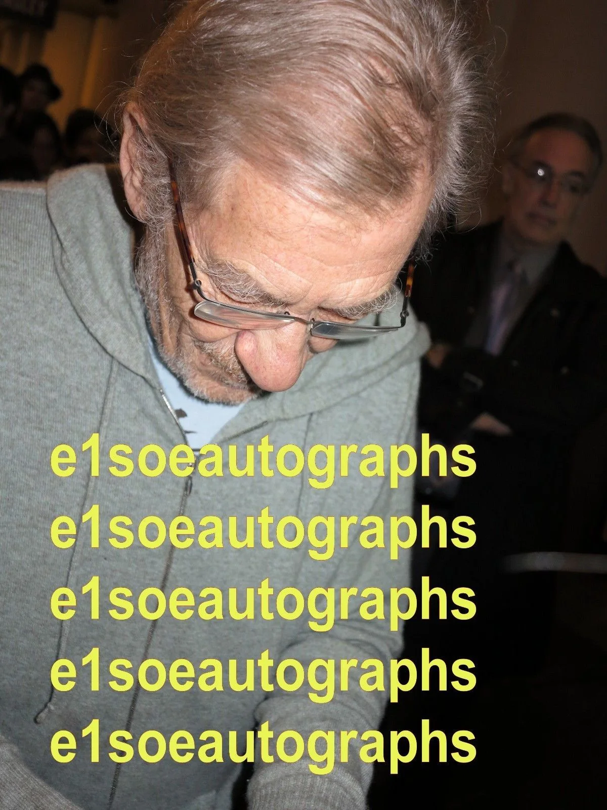 Ian McKellen, Billy Crudup, Shuler Hensley — Ian McKellen, Billy Crudup & Shuler Hensley signed Waiting For Godot 8x10 photo, image 3