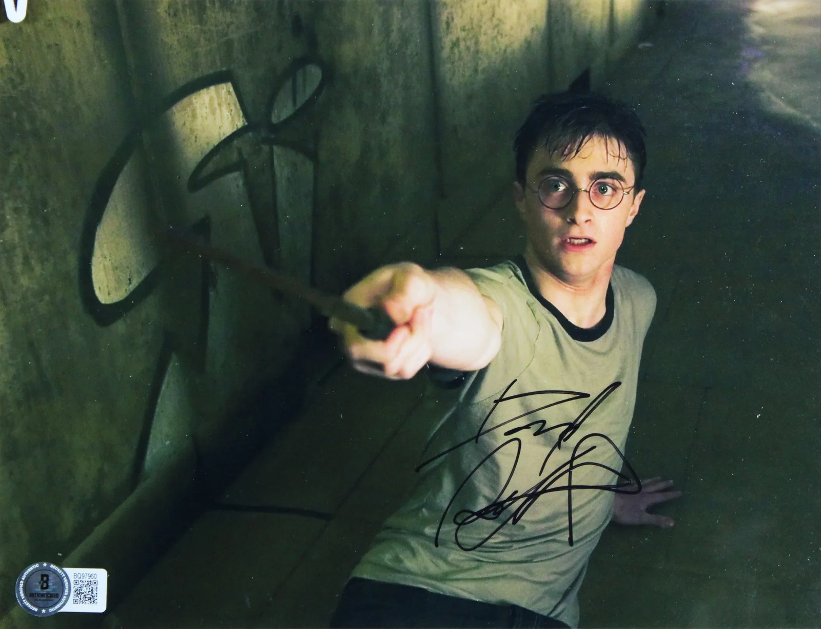 Daniel Radcliffe — Daniel Radcliffe Harry Potter & Order Of The Phoenix Signed Framed Photo BAS 2, изображение 2