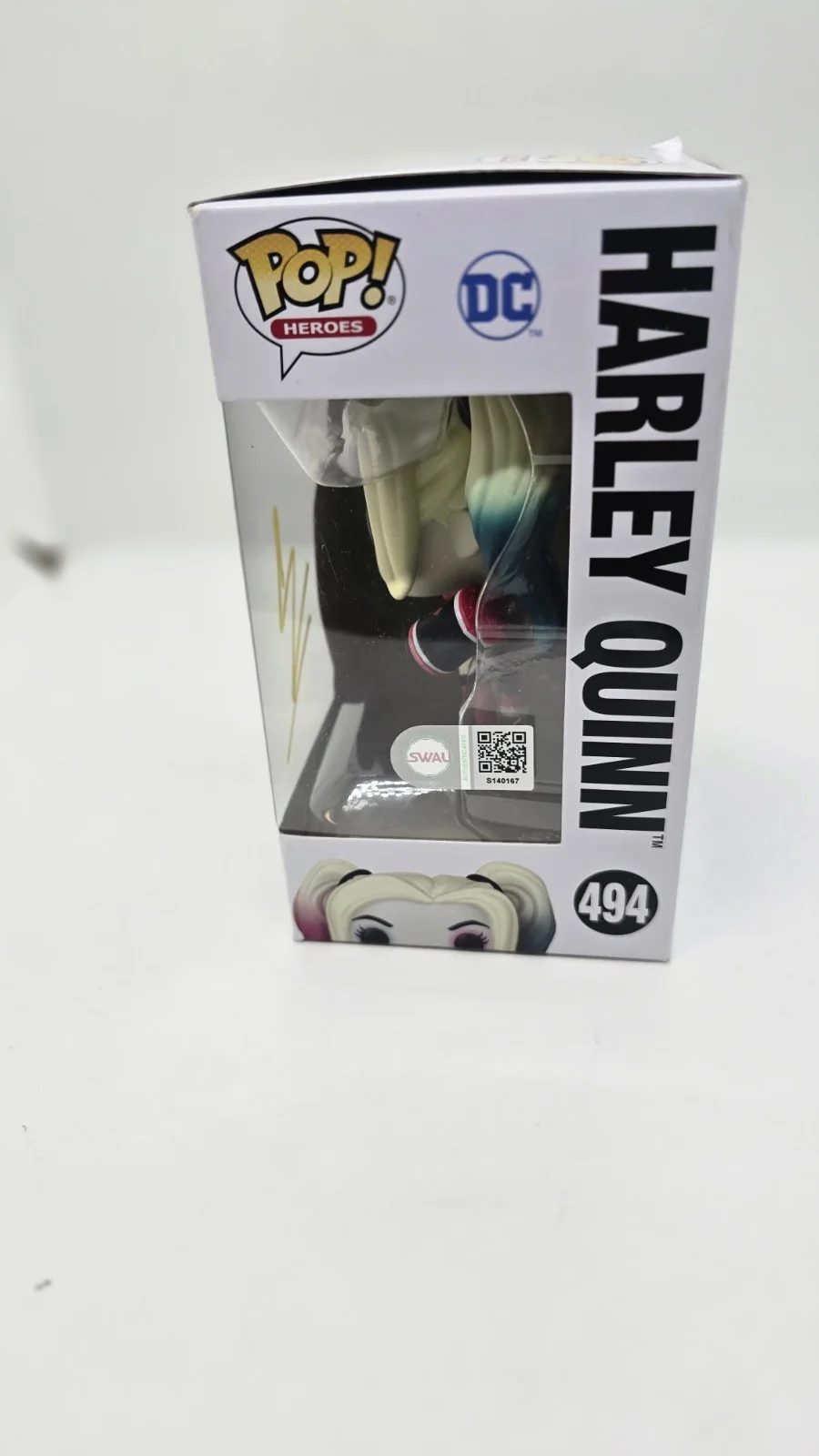 kaley cuoco — Kaley Cuoco Signed Harley Quinn Funko Pop #494 SWAU, изображение 2