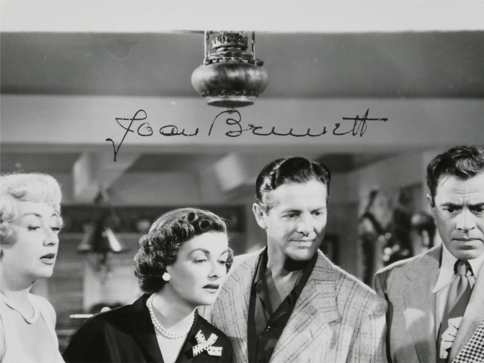 Joan Bennett — Joan Bennett Signed B&W 8x10 Promo Photo For Heavens Sake Autographed, изображение 2