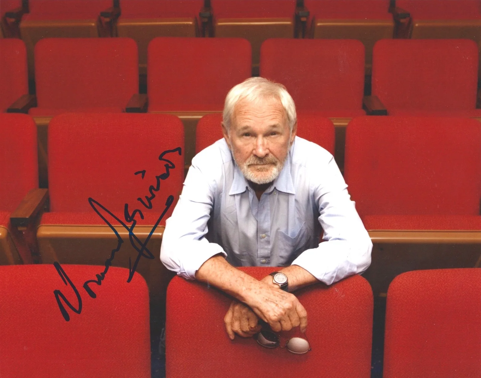 Norman Jewison — Norman Jewison signed 8x10 photo In Person.Director Moonstruck,Hurricane,Fiddler