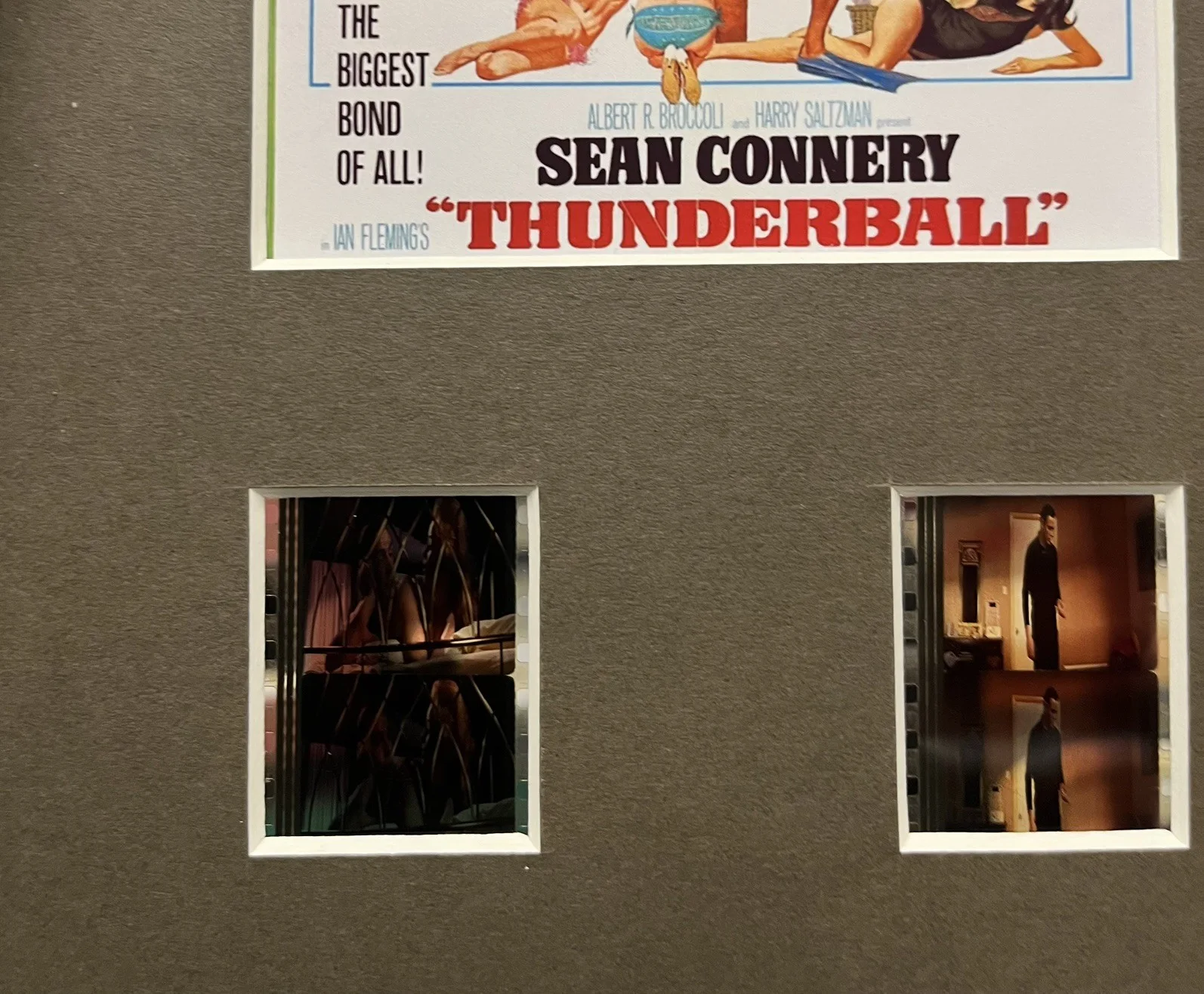 007 JAMED BOND. Thunderball. . 35mm Film Cell Mounted Display, изображение 3
