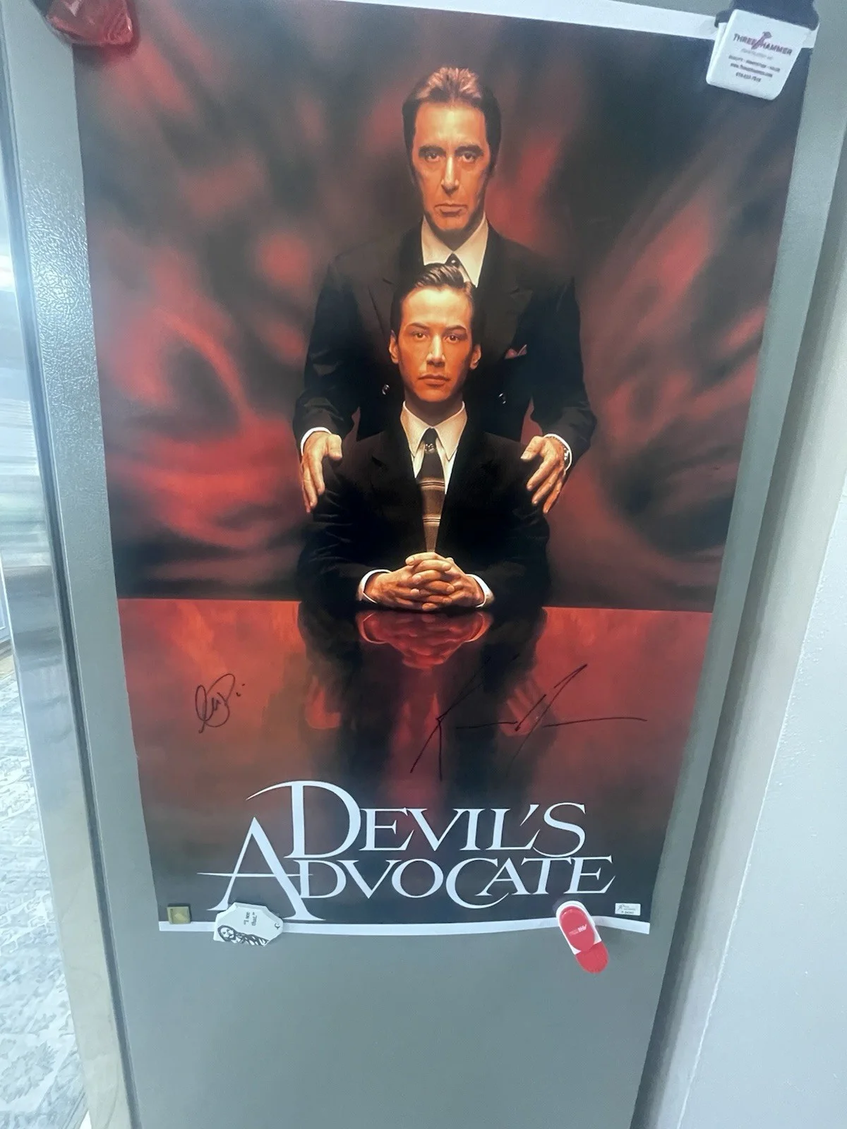 Al Pacino — Al Pacino+ Keanu Reeves Auto Devil's Advocate 24x37 Movie Poster COA, image 2